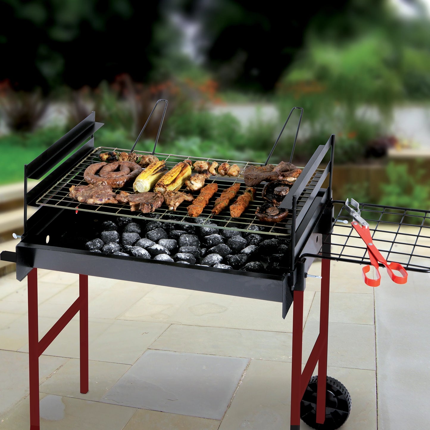 Family Braai – Stahlgrill auf Rädern
