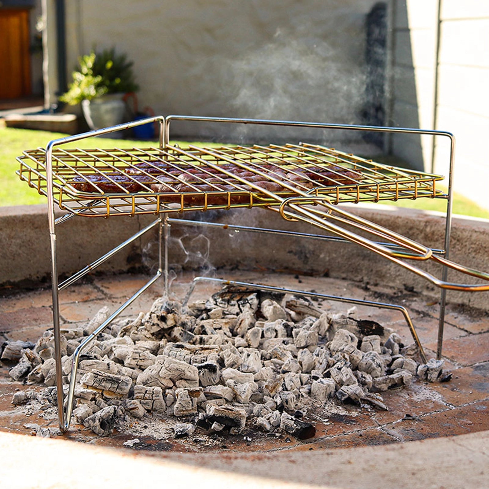 Braai Grid Stand Over hot coals